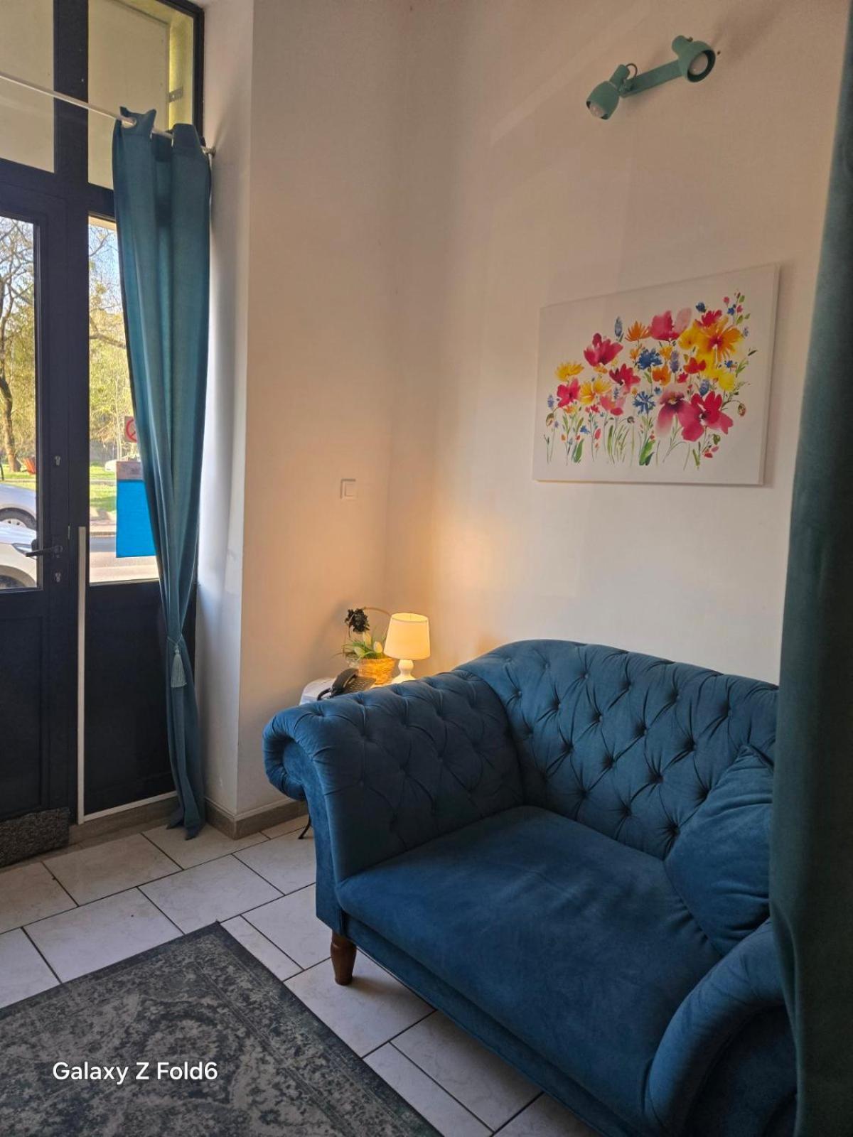 Pastel Guest Rooms Varsovie Extérieur photo