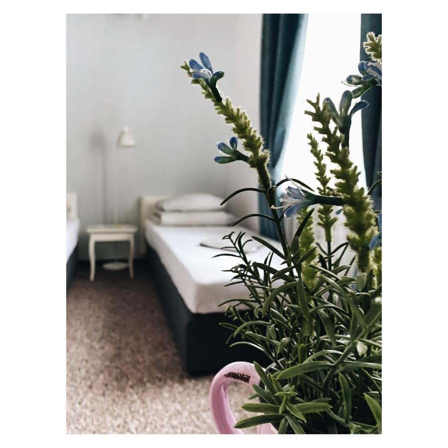 Pastel Guest Rooms Varsovie Extérieur photo